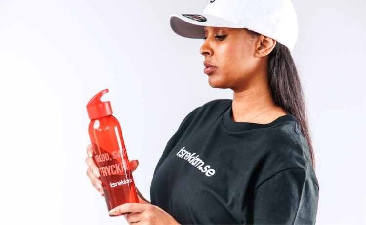 vattenflaskor med tryck